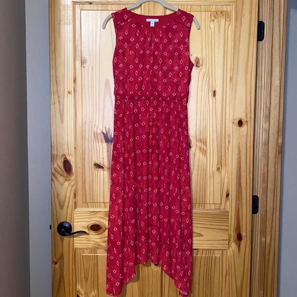 Dana Buchman Dresses & Skirts - Dana Buchman Sleeveless Sharkbite Dress Red Geo long petite medium flowy women​